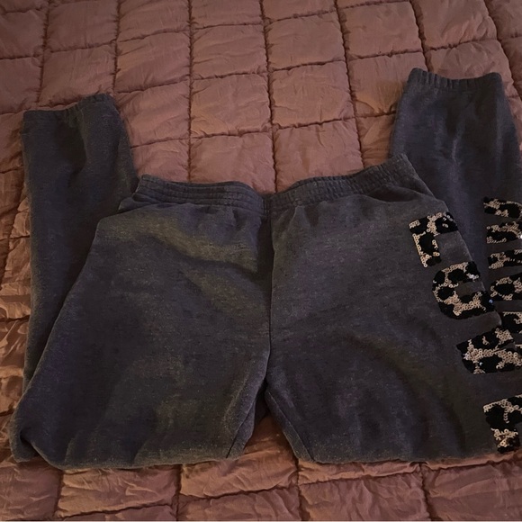 VS Pink leopard sequin Love Pink joggers sweatpants - Picture 1 of 5